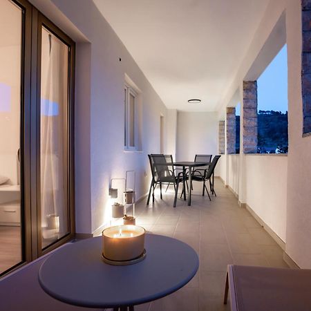 Grguric Apartments Palit Экстерьер фото