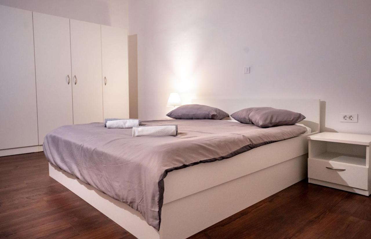 Grguric Apartments Palit Экстерьер фото