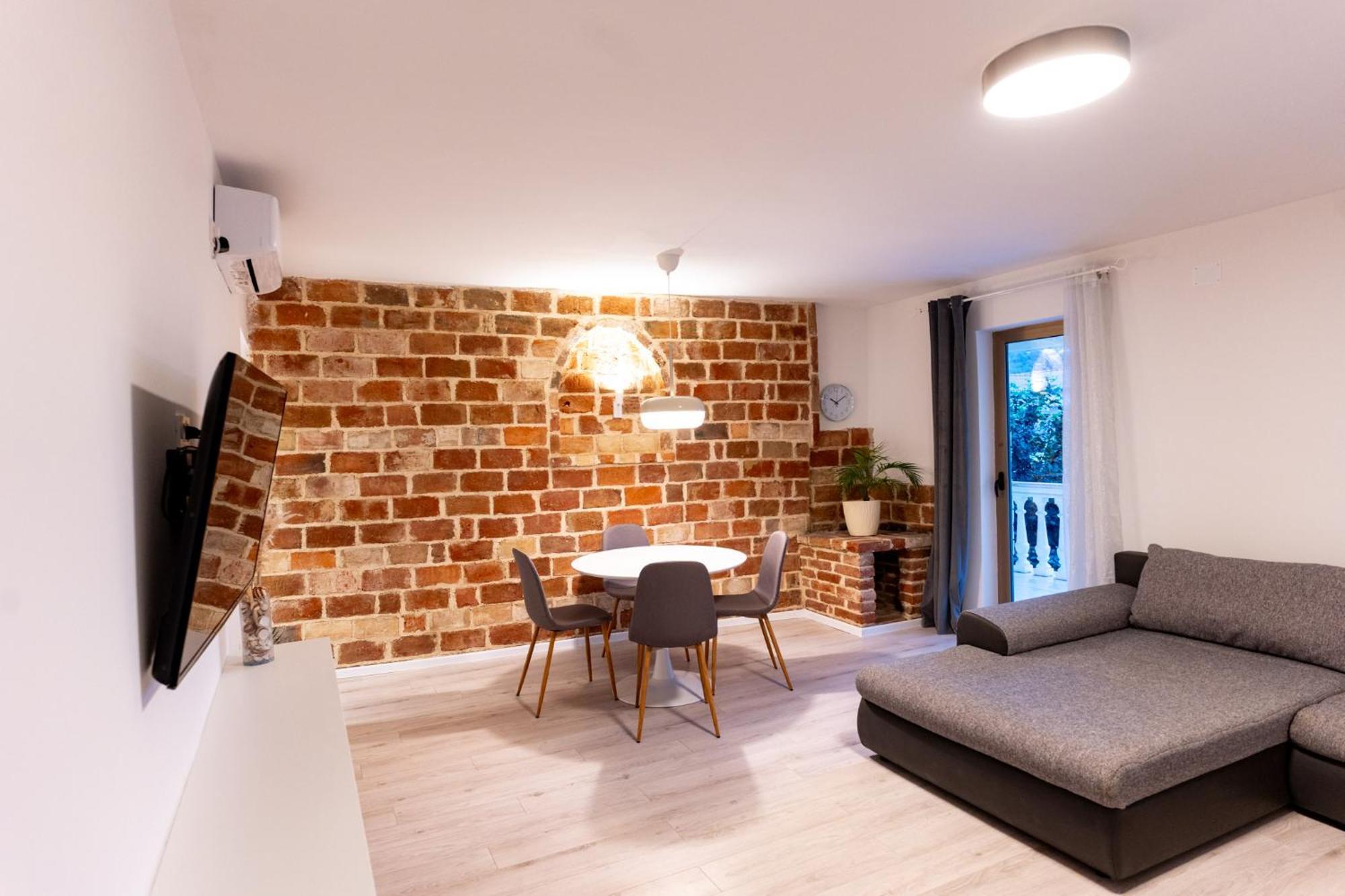 Grguric Apartments Palit Экстерьер фото
